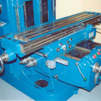 Hitachi #33, 63" x 14 table,33-7/8 table travel,25-1500 RPM,power draw bar,#15329