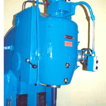 Hitachi #33, 63" x 14 table,33-7/8 table travel,25-1500 RPM,power draw bar,#15329