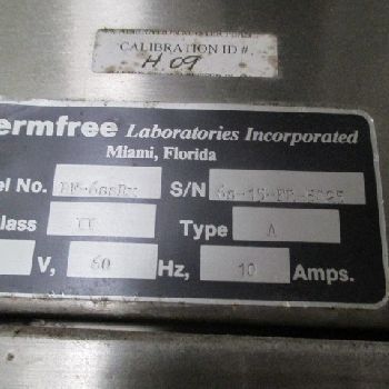 Germfree#BF-655RX, 6â€™ long x 22" deep, fume hood, 115 V., #26787