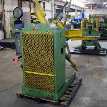 2500 lb. ASL, single uncoiler, 18" width, 72 OD, 16 -20 ID, #3622