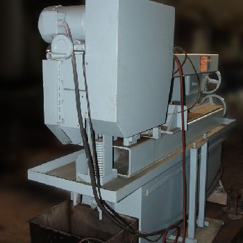 9" x 16DoAll#C916M, horizontal band saw