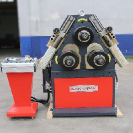 4 "x 4 x 3 / 8Akyapak # APK-101, rollo de ángulo, DRO, 12.4 diámetro de rollo, 4 ejes, 15 HP, panel de control separado y móvil