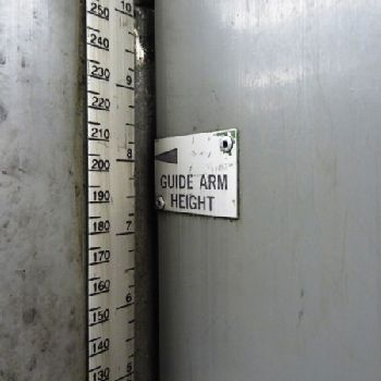 18" x 20Marvel#SERIES-8-MARK-I, tilting head, coolant system, 2 HP, s/n #822334-W