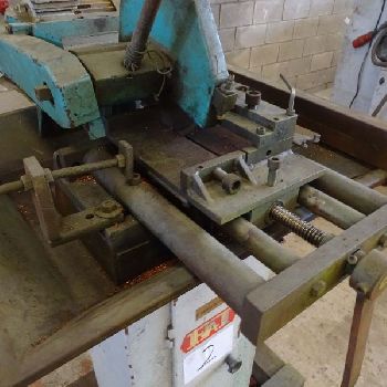 2254 - Cutting machine - FAT D-300 E -