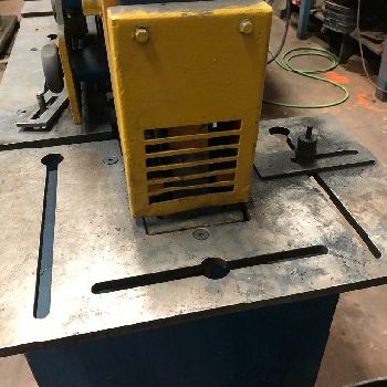 27 - Punching machine - Hydraulic KINGSLAND COMPACT 60 -