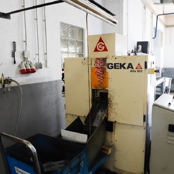 KOMWA 1 punching machine Geka - Alfa 120