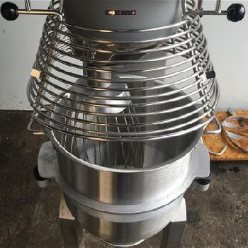 Bear AR40 Planetary mixer