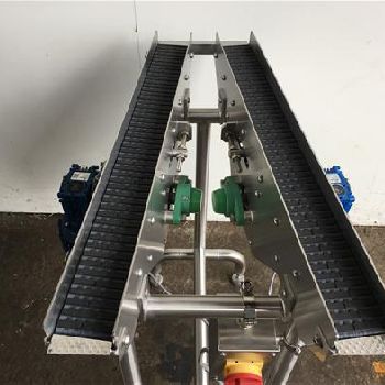 Priden stainless twin lane V conveyor
