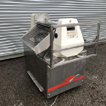 Fritsch 70/650 E NU pastry brake