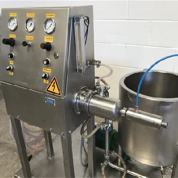 Mondomix A-05 Lab size mixer aerator