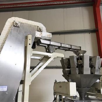 Yamato ADW-510 ACC multihead weigher and bagging line