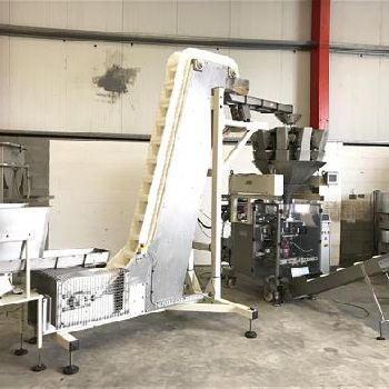 Yamato ADW-510 ACC multihead weigher and bagging line
