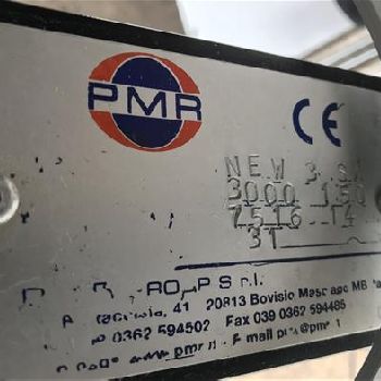 PMR Systems New 3 bottle labelling machine