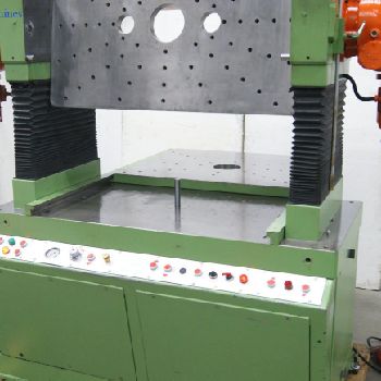 Die &amp; Mould spotting press Millutensil BV26