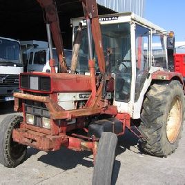 CASE-IH 744 2WD