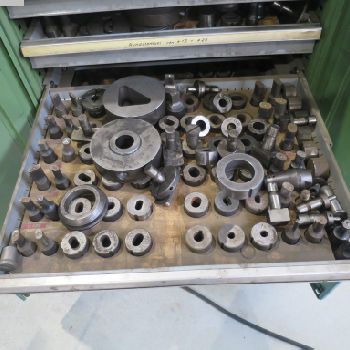 Punching PEDDINGHAUS Hydraulic 600 Poles