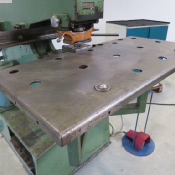 Punching PEDDINGHAUS Hydraulic 600 Poles