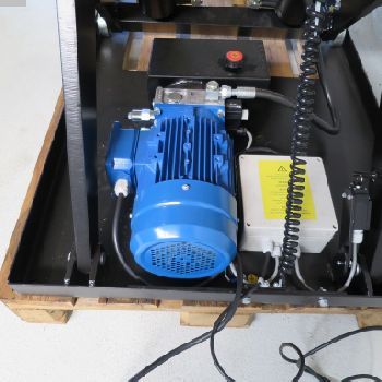 Lifting tables UWM UWM 3000