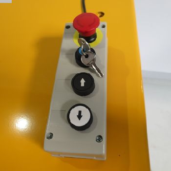 Lifting tables UWM UWM 3000