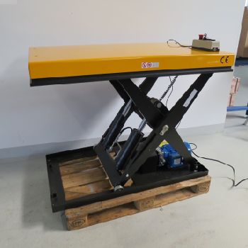 Lifting tables UWM UWM 3000