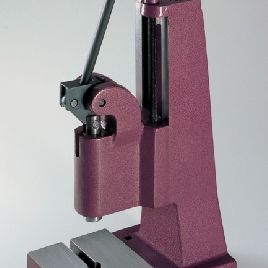 Toggle Press - Single Column BERG & amp; SCHMID HK 800