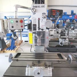 Taladrado y fresado de la máquina KAMI FKM 350-1 DP / SK40