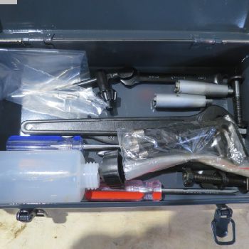 Drilling and milling machine HBM BF 16 DRO