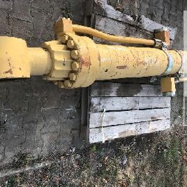 CATERPILLAR Löffelzylinder 385C