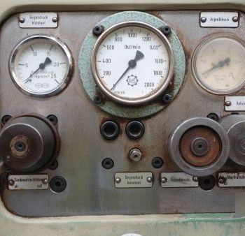 Microfinishing machine