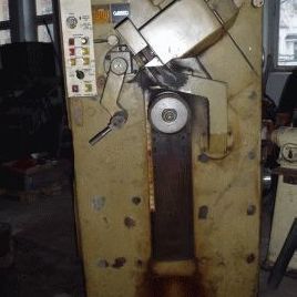 Saw blade sharpening machine