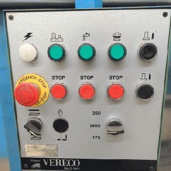 Vertical surface grinding machine